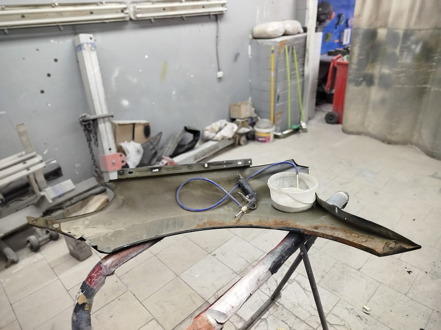 Ремонт (замена) передних крыльев Ремонт (замена) передних крыльев