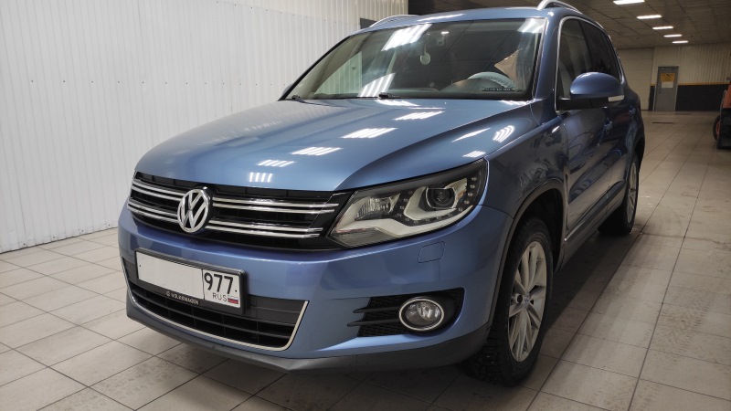 Ремонт и устранение коррозии на задних крыльях Volkswagen Tiguan