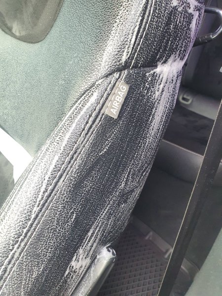 Поддерживайте состояние салона автомобиля